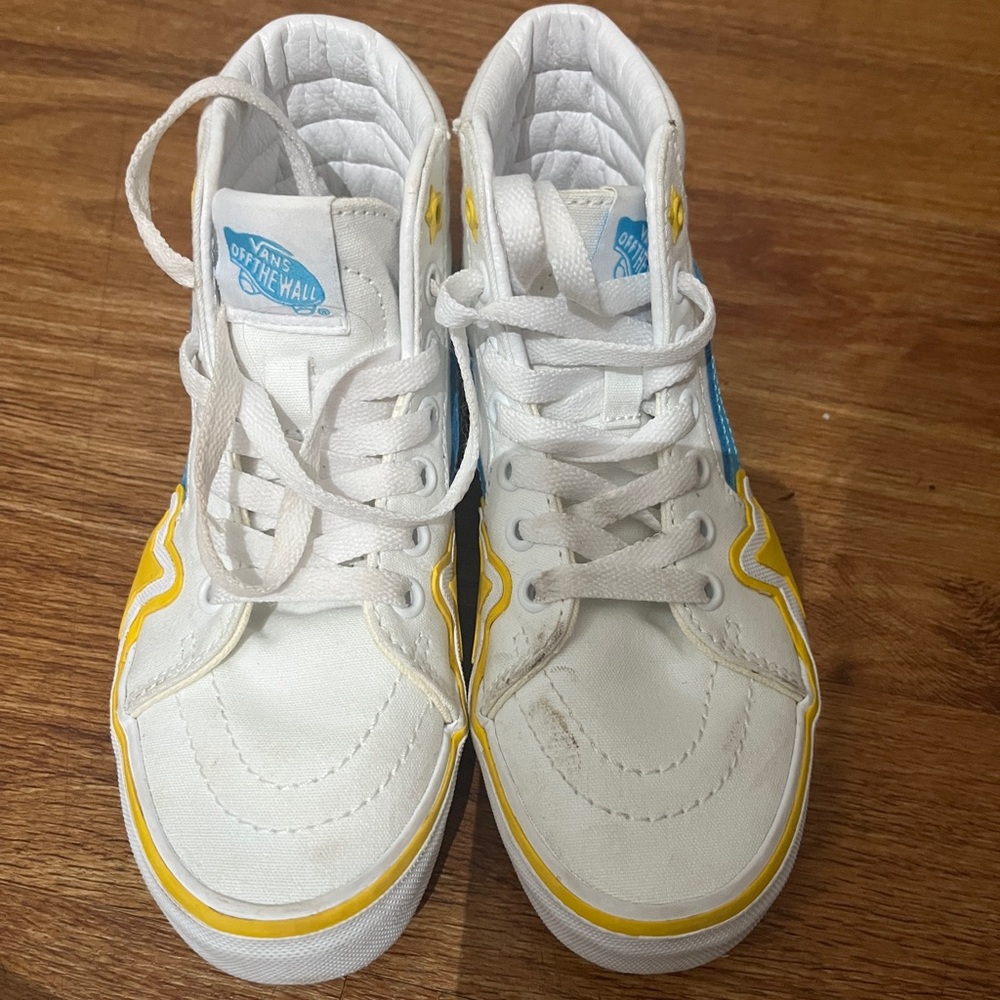 Vans slightly used shoes